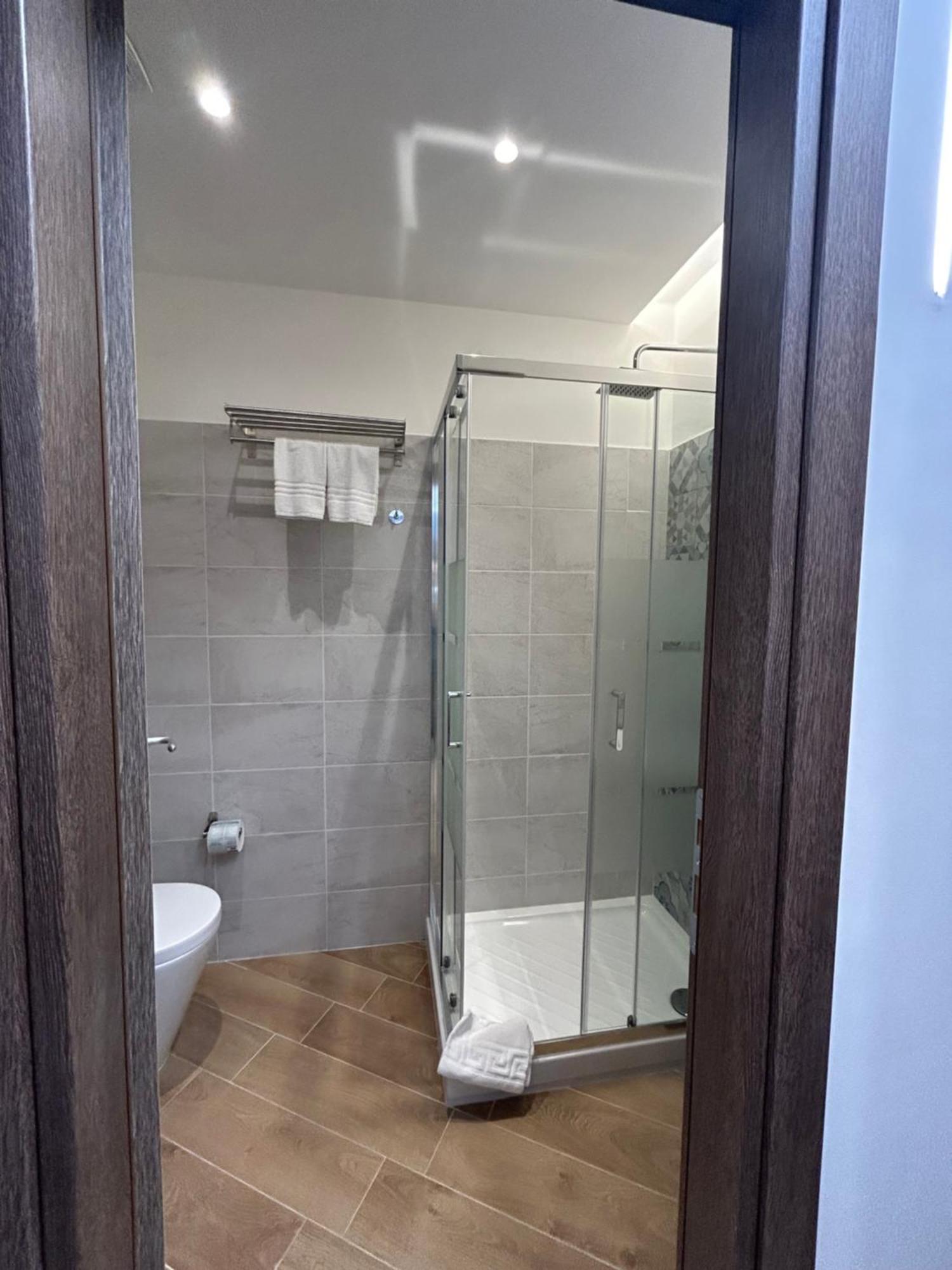 Grimaldi Comfort Guest House Экстерьер фото